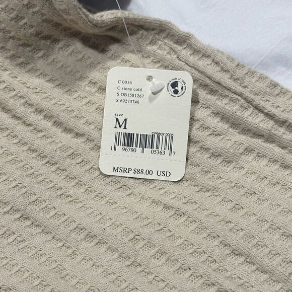 Free People Stone Cold Juicy Long Sleeve Waffle Cowl Neck Size  Medium - Picture 6 of 7